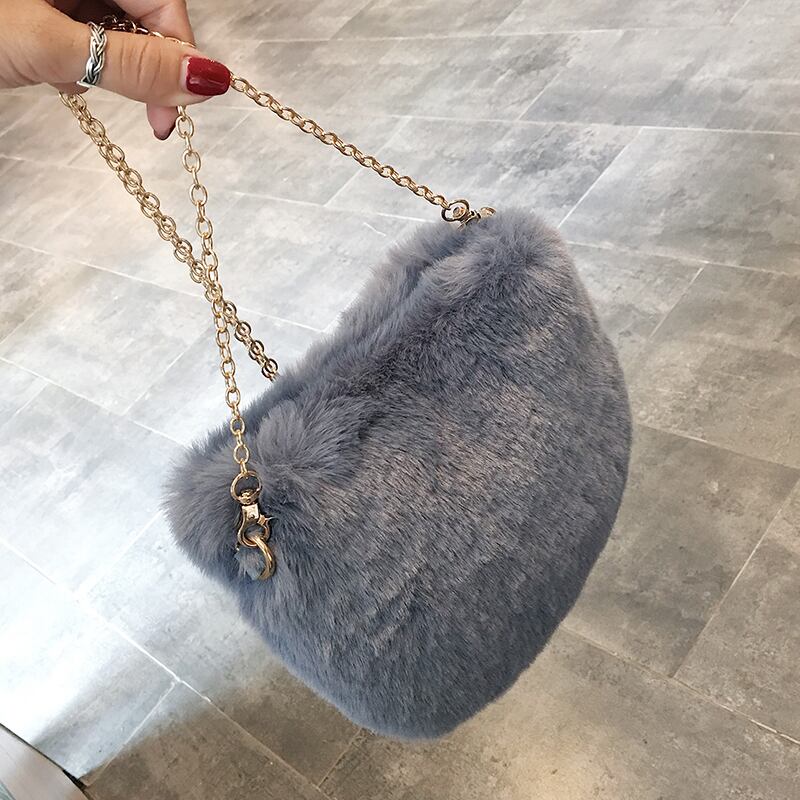 スモールバッグハンドバッグ2020新しい流行のメッセンジャーバッグファッションネットレッドチェーンバッグ秋と冬のワイルドシングルショルダーバッグぬいぐるみバッグ Tiancai_Wing_Bag12259943699