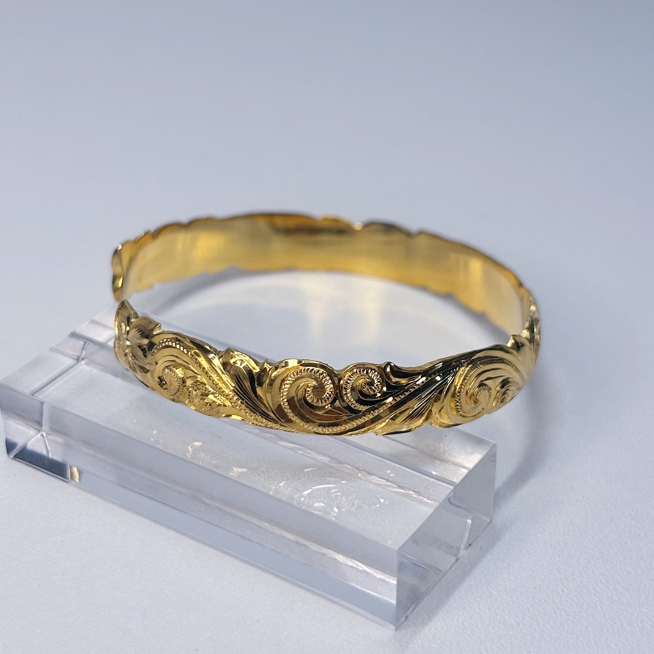 ハワイアンゴールドバングル(プルメリア&カレイキニ)