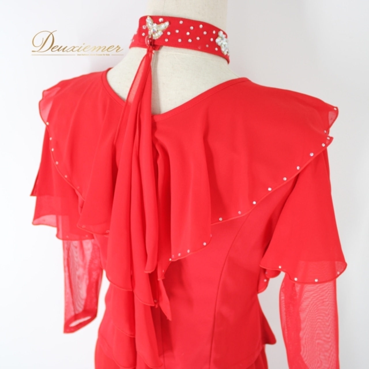 社交ダンス 衣装 スタンダード 上下セット ツーピース パーティ衣装 レディース 赤 レッド系 Dance Fashion Pier ラインストーン チョーカー オーガンジー 上品 燃え立つ 華やか ボリューム感 チョーカー付き シンプル 大人可愛い