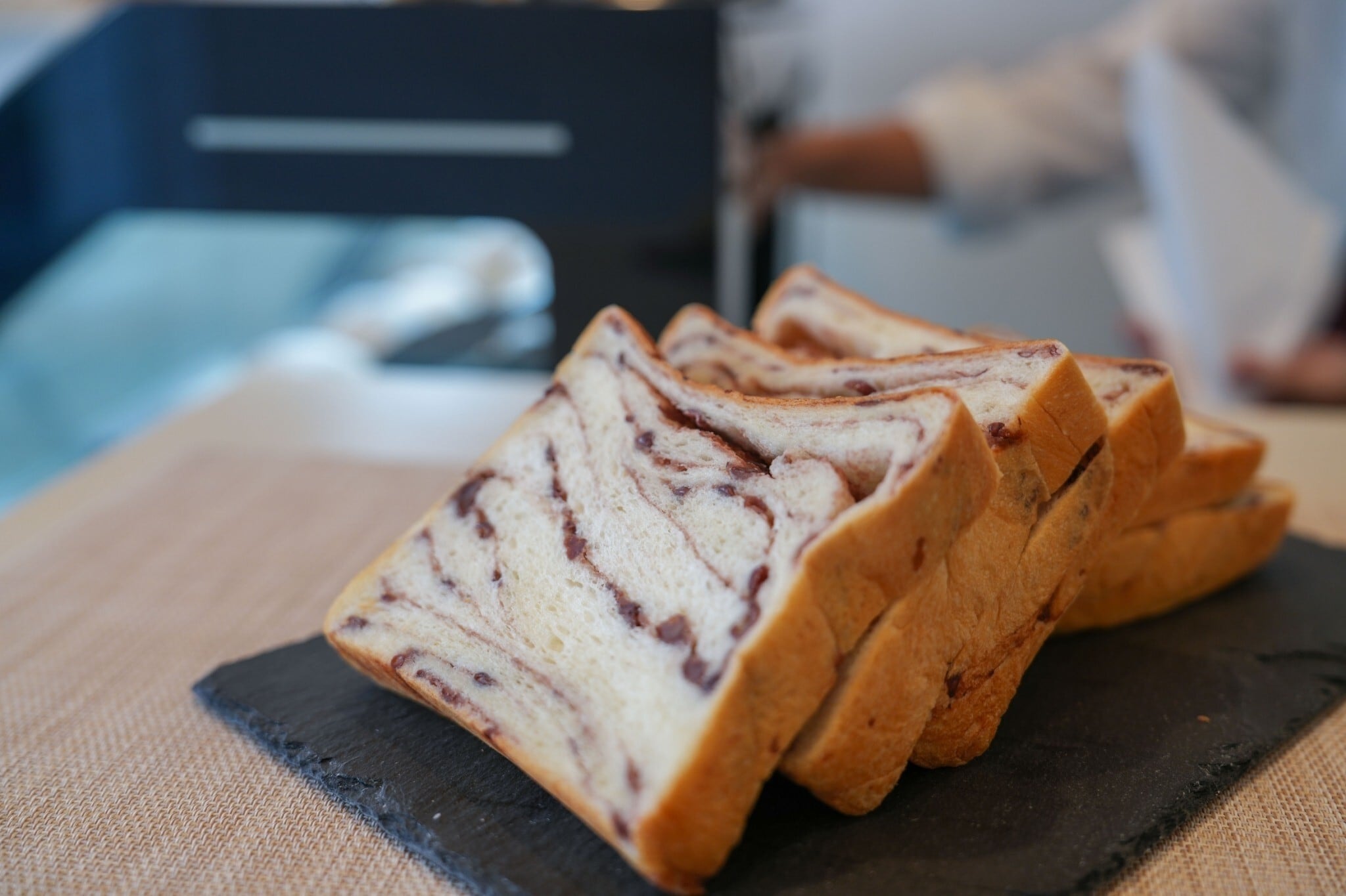 幸せのあん食ぱん 1斤 | 幸せの BONSAI The Bake Shop