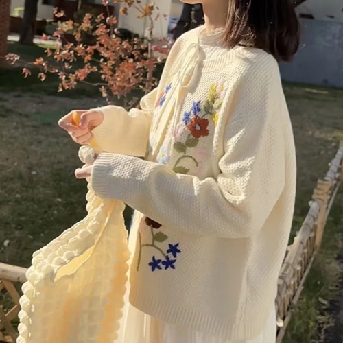 レトロフラワー刺繍ニットカーデ ・12060