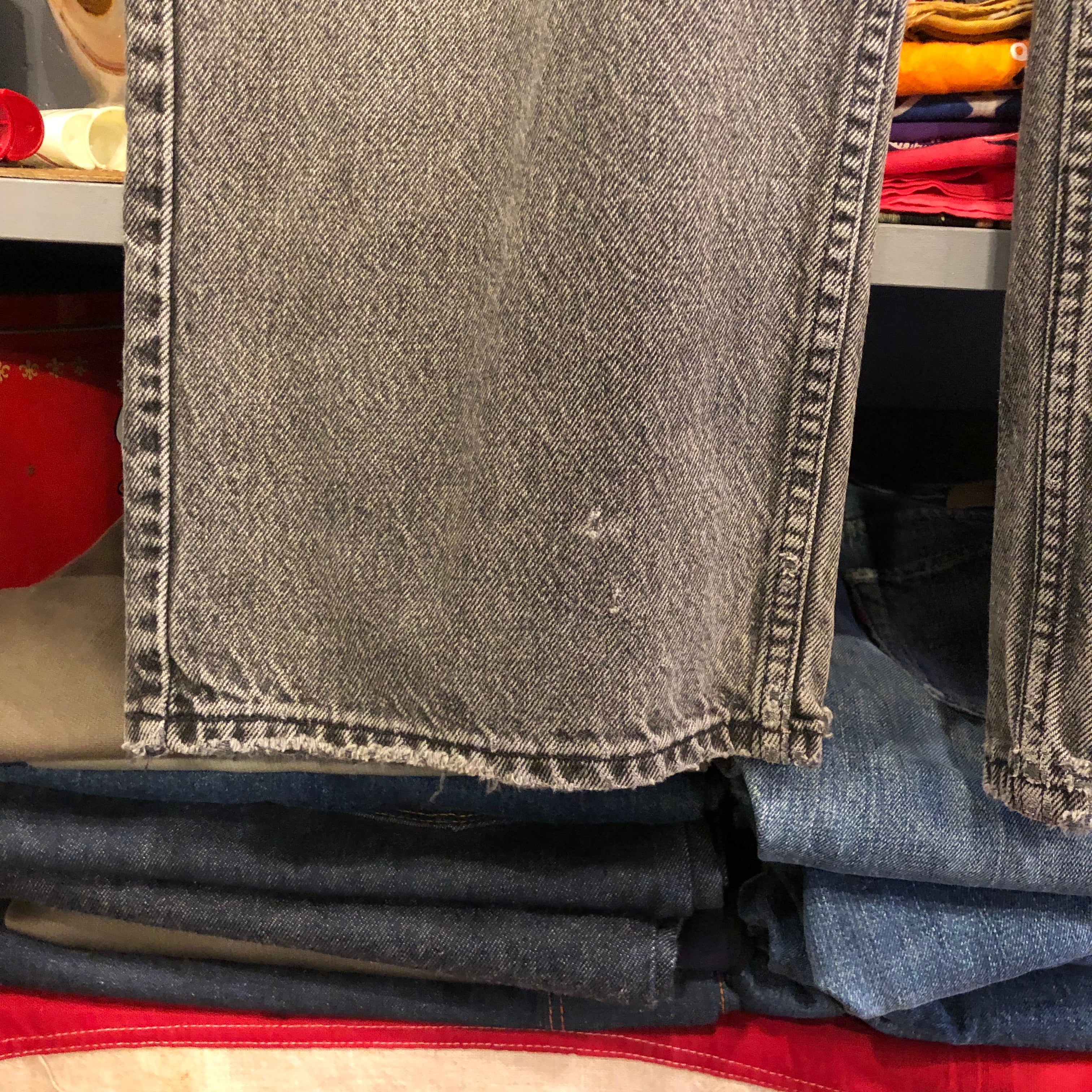 90s Levis 576 Black Denim Pants | VOSTOK