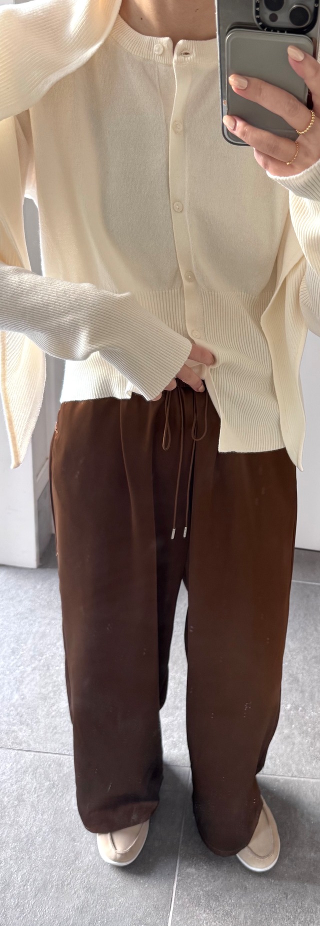 ソフトサテンワイドパンツ　全2色