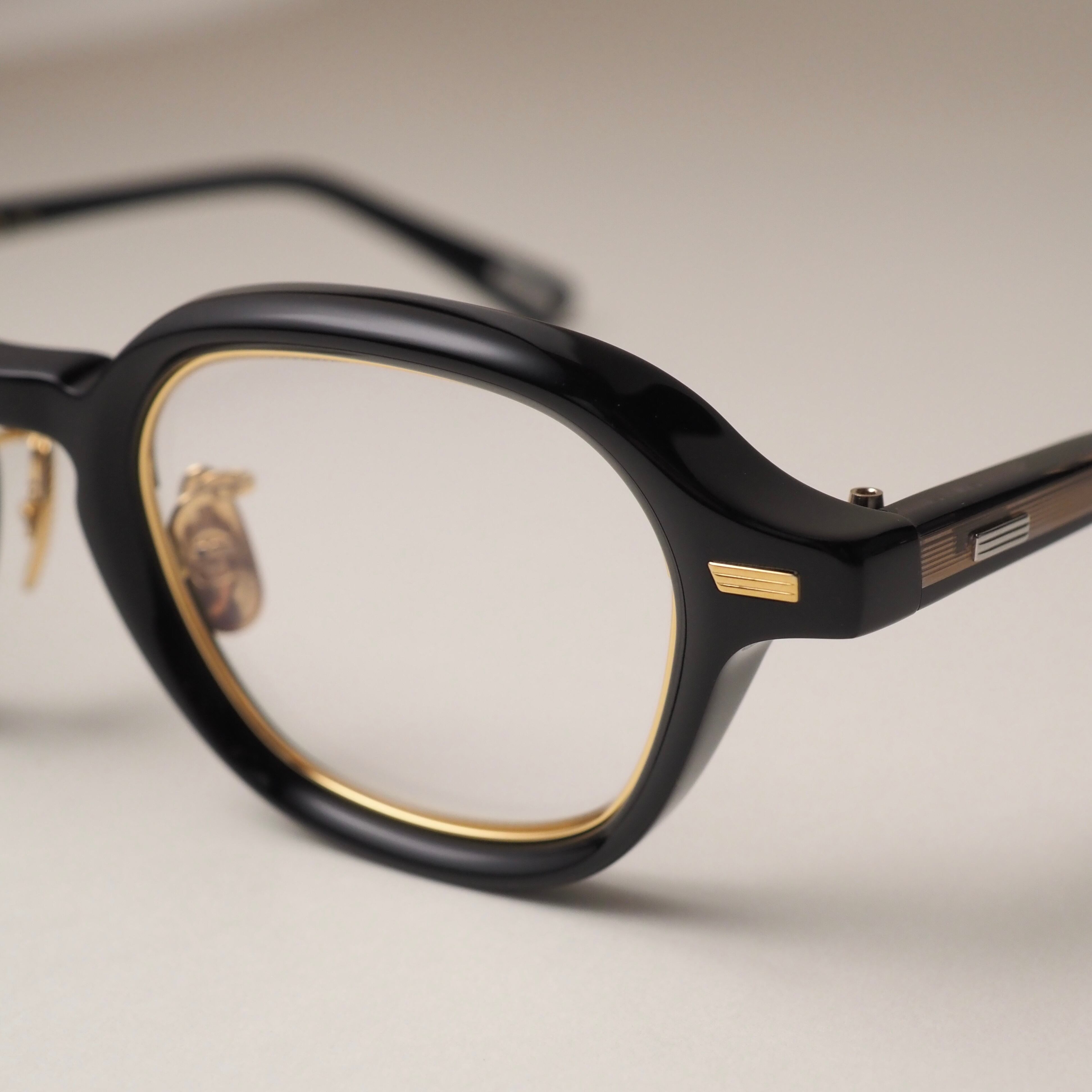 BEACON col.01【YUICHI TOYAMA : 5】 | downtownshop