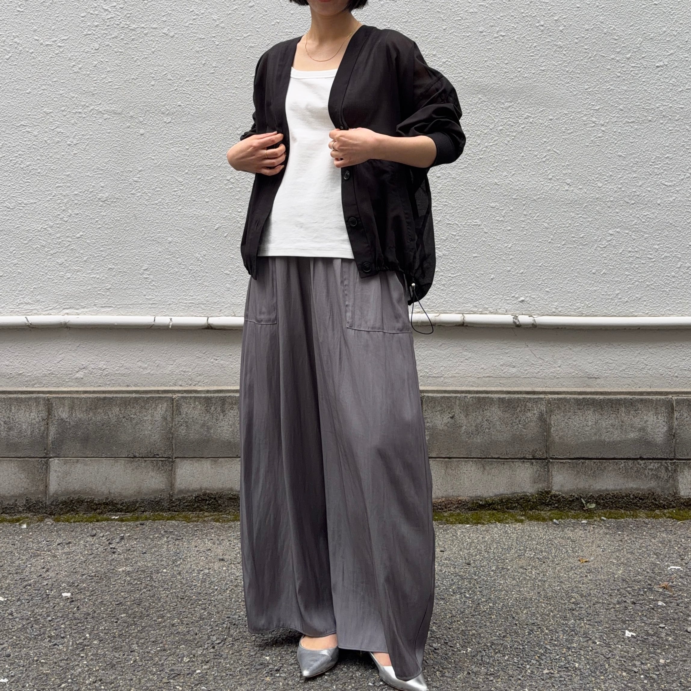 Vネックルーズカーディガン（NO.85262403） | AnnaKerry