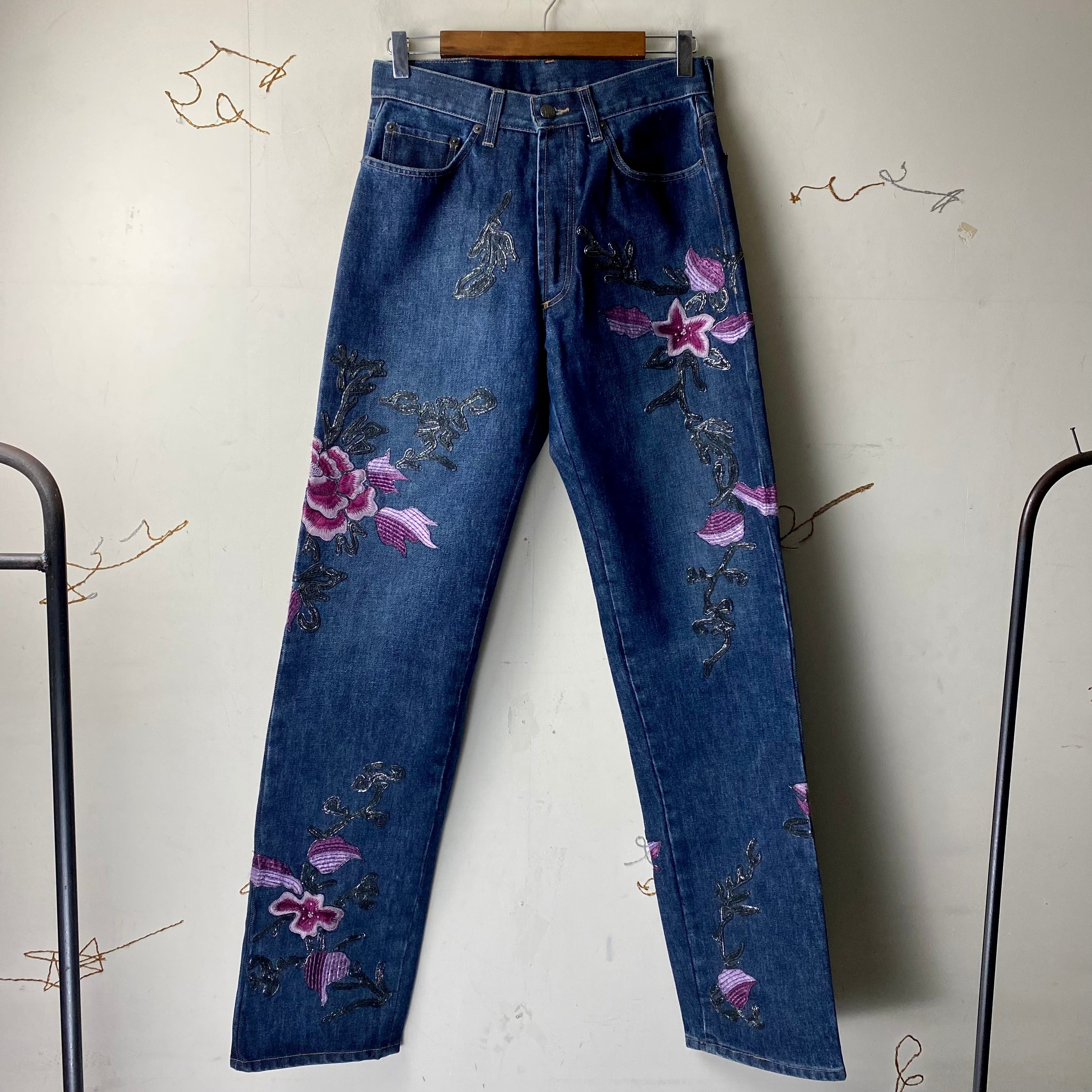 GUCCI by Tom Ford embroidery denim pants | NOIR ONLINE