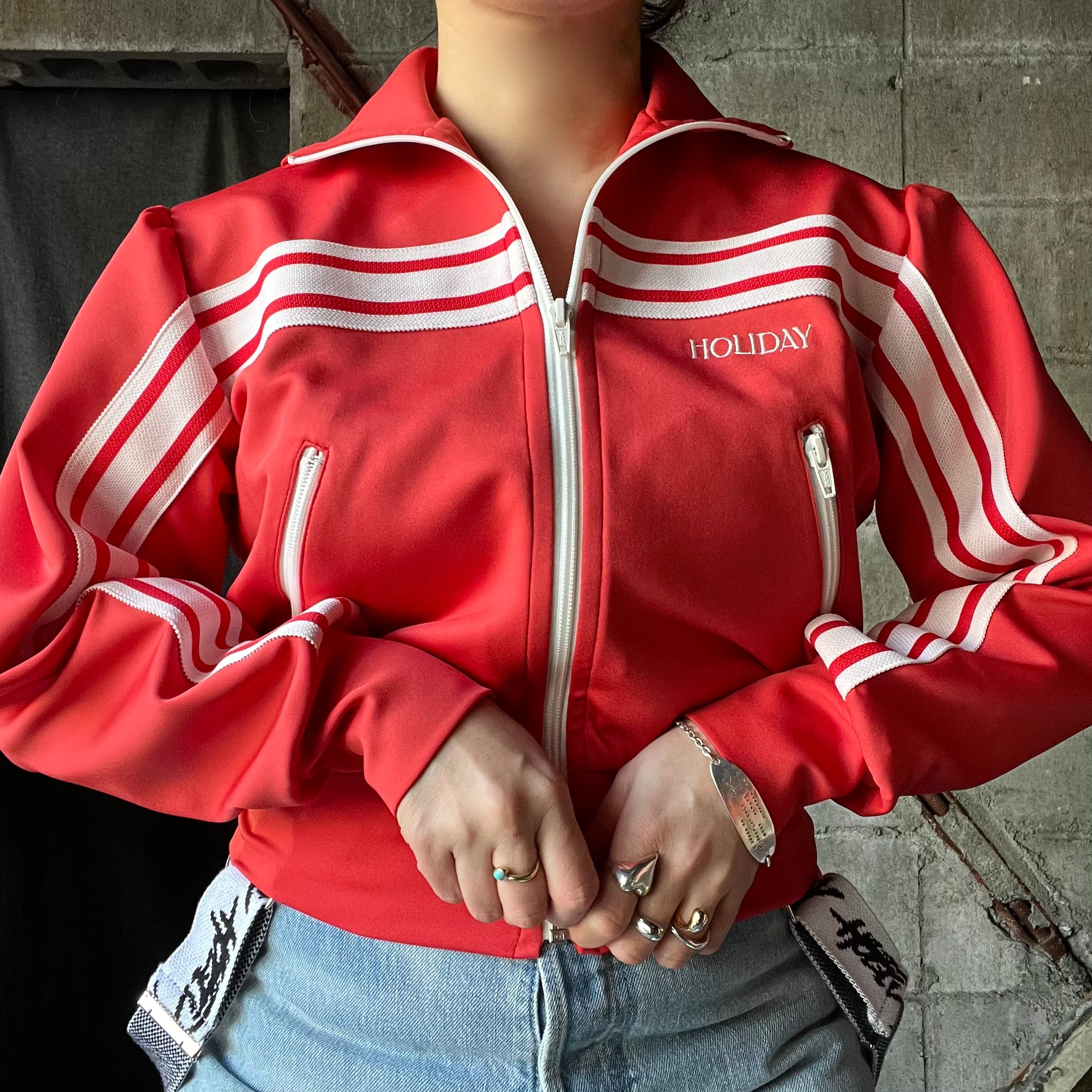 HOLIDAY】 puff sleeve track jacket (red） | olaf