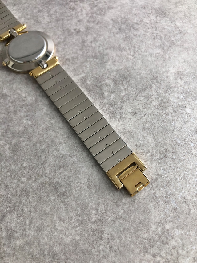 Christian Dior クリスチャン ディオール 腕時計 シルバー ステンレススチール クウォーツ 3026 vintage ヴィンテージ オールド ac3s4v