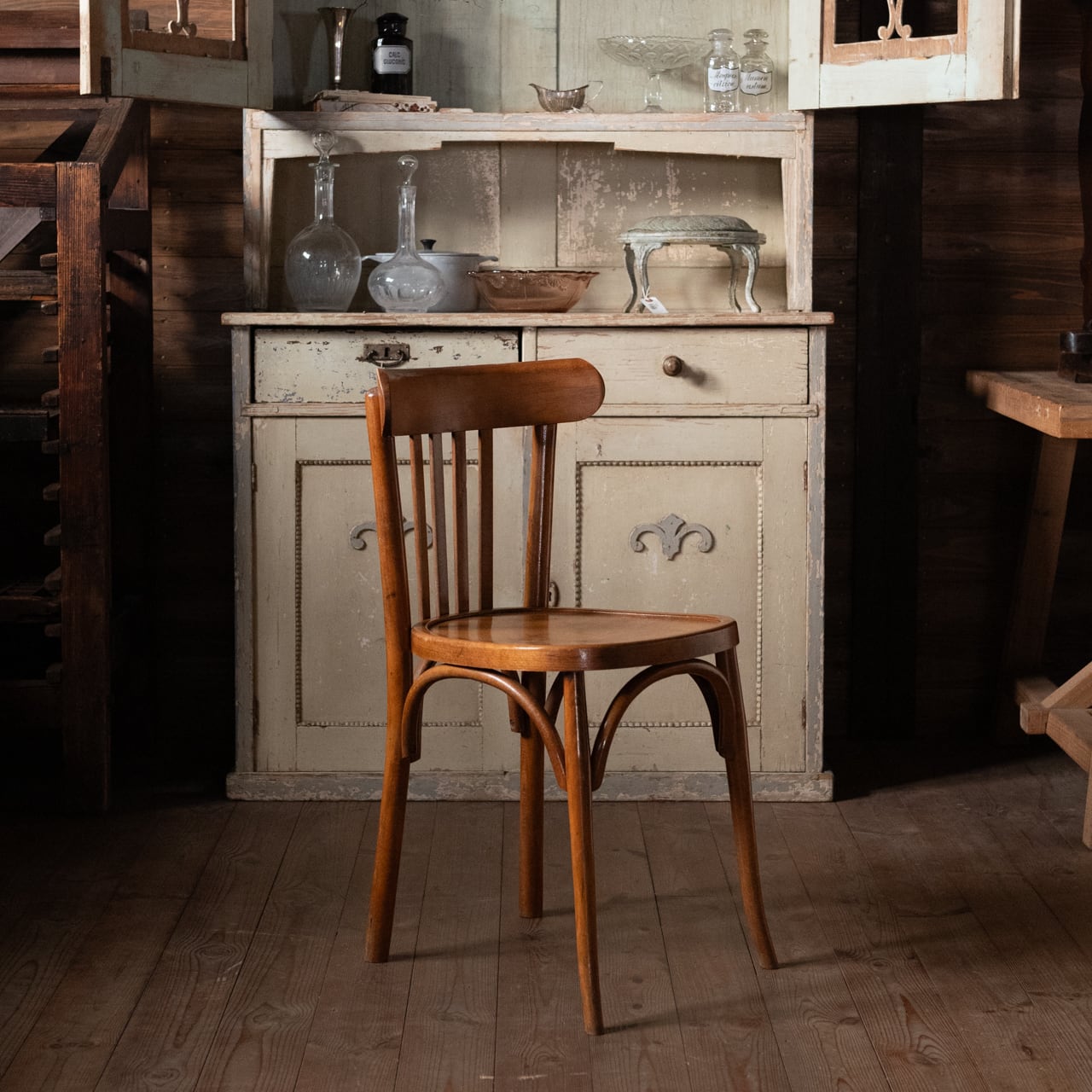 Cafe Bentwood Chair【D】/ カフェベントウッドチェア〈椅子・カフェ