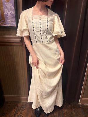 Jane Defin / Vintage Ivory Long Dress (O)