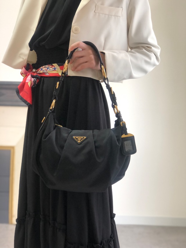 PRADA プラダ ショルダーバッグ ブラック ロゴ ナイロン ホーボーバッグ vintage ヴィンテージ オールド e3vera