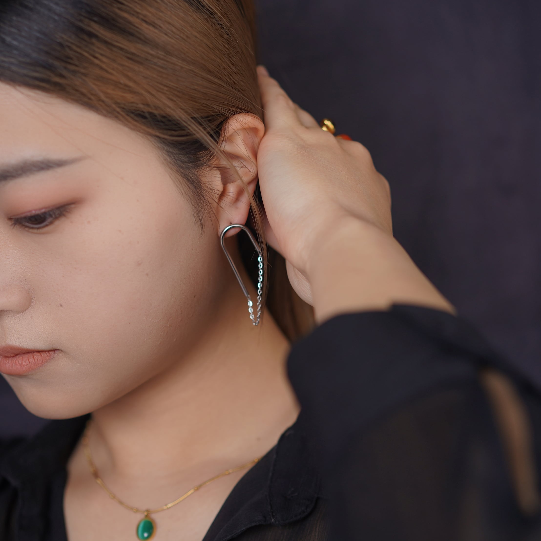 ハーフフープチェーンピアス | jojono