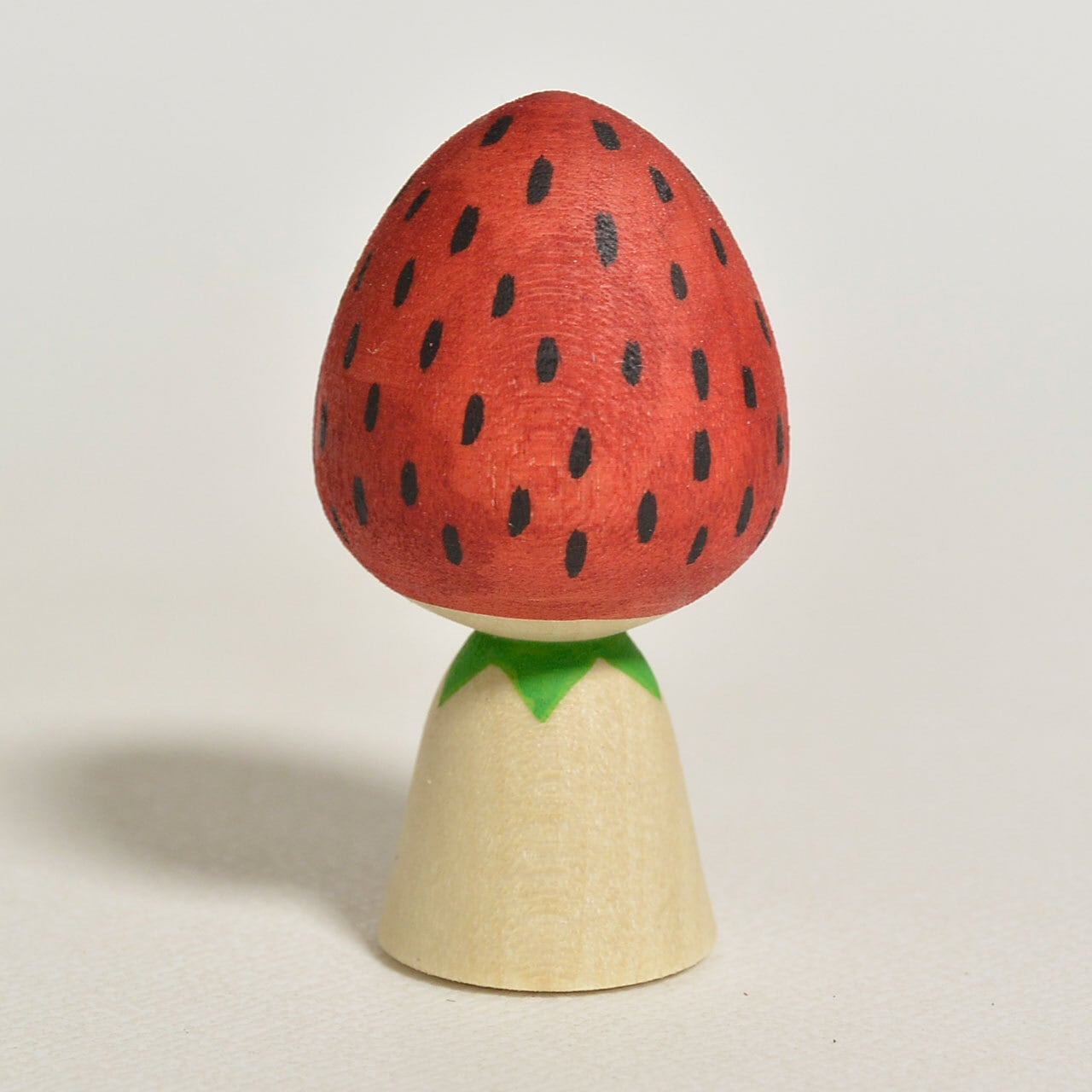 小さないちごちゃんこけし 約1.5寸 約4.5cm 鈴木明 工人（作並系