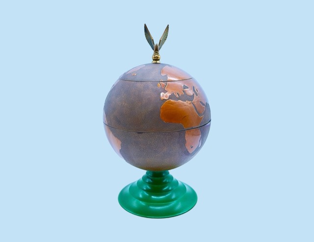 EAGLE GLOBE STORAGE OBJECT