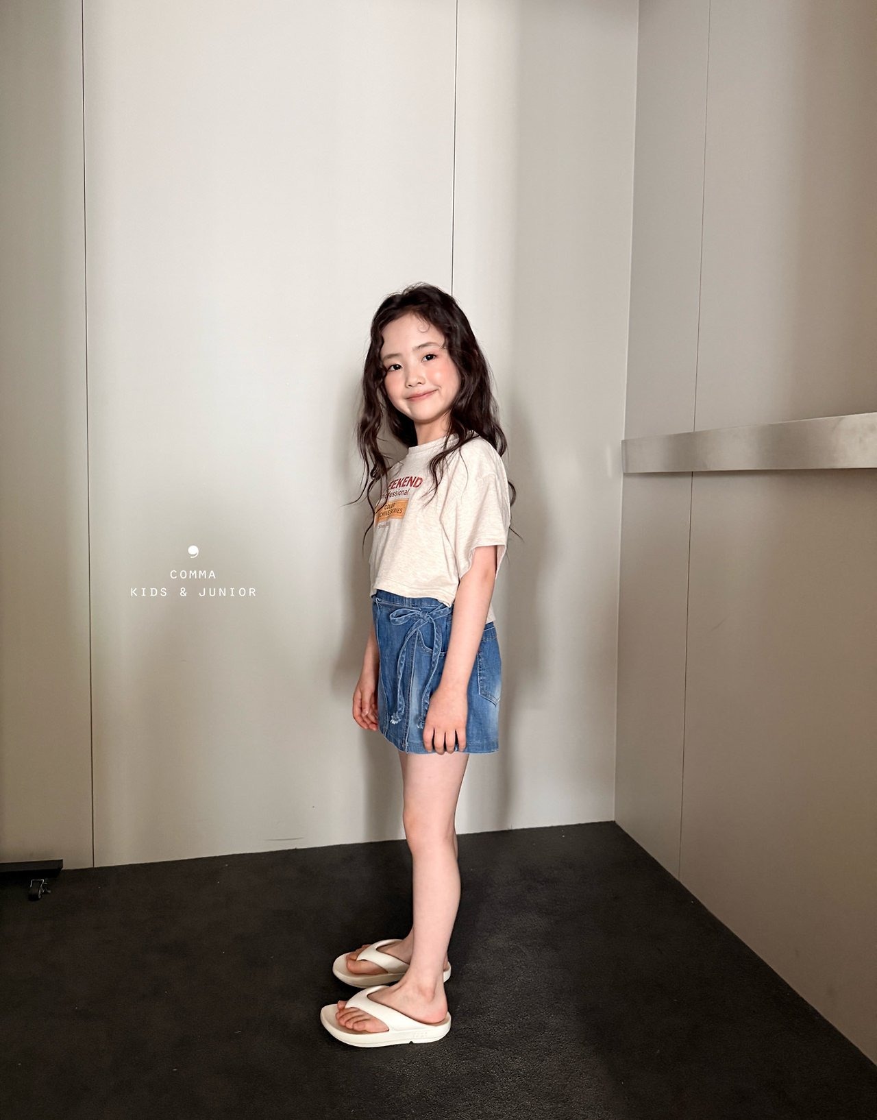 [COMMA] Weekend Crop Tee (160/170) / [콤마] 위켄드크롭티 (160/170)