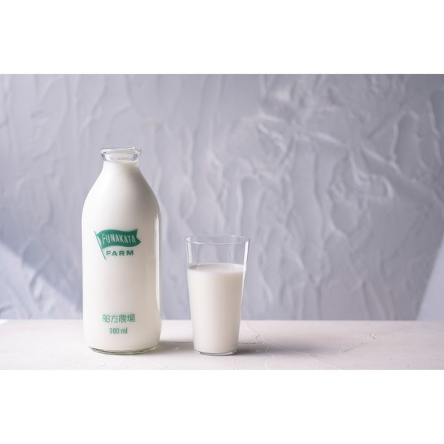 船方農場牛乳 900ml