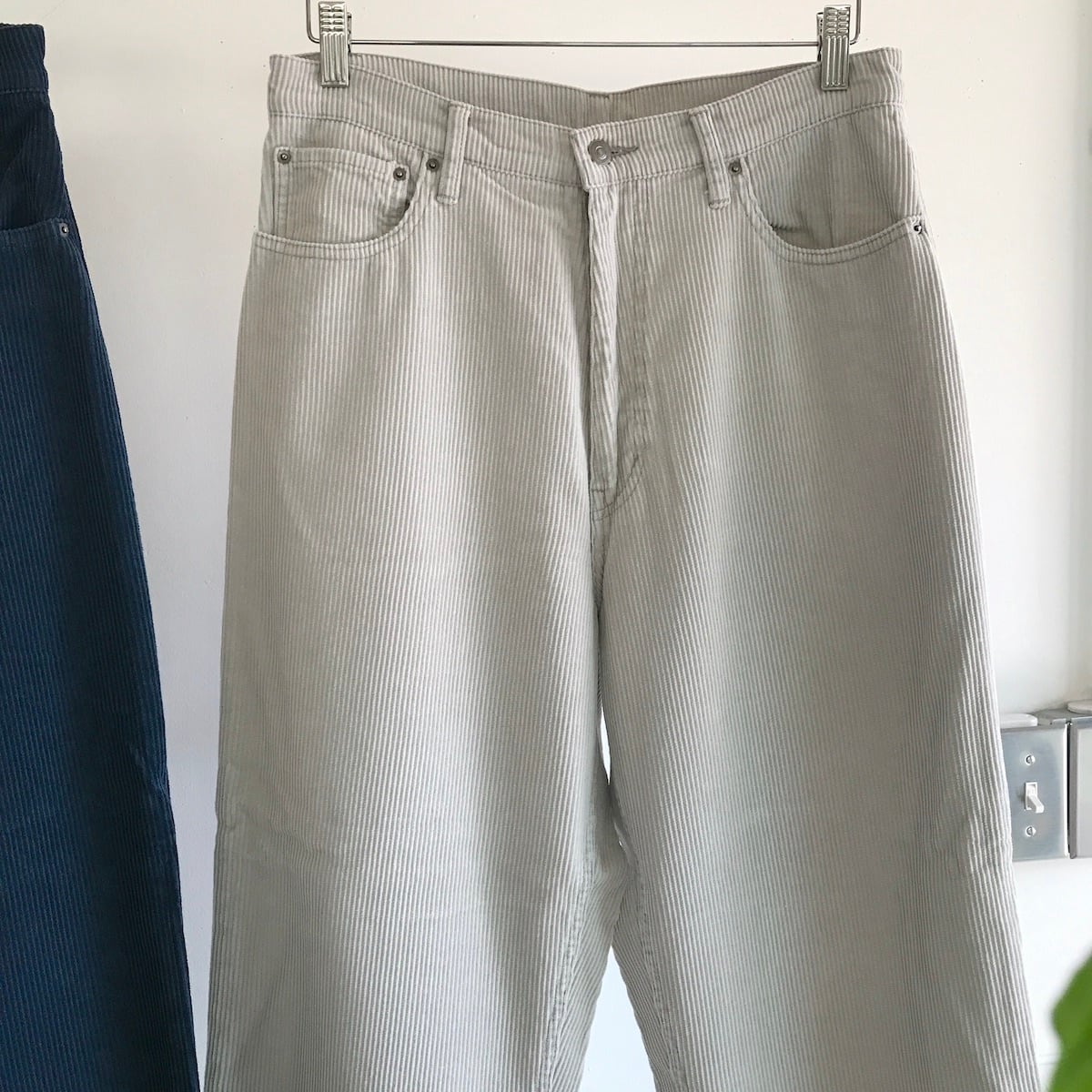 パンツ Nikki ESSENTIAL PIECES CORDUROY 5POCKET e4b74c632fbc0069514f6d7507b622