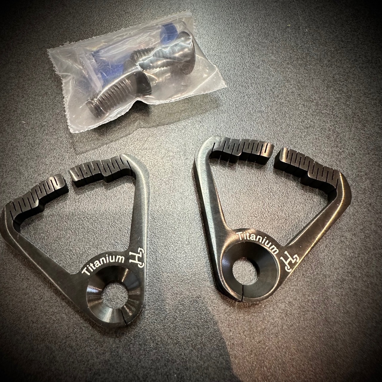 H&H Titanium Ez STAND Ver.2