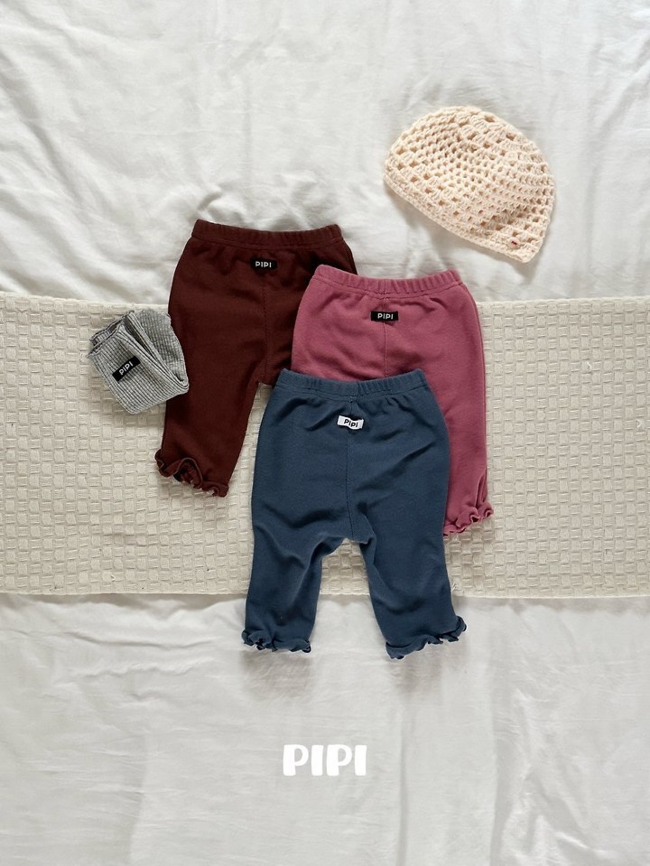 韓国子供服 / 26Autumn / 〖取寄〗pipi / フリル8分丈パンツ / ベビー服 / キッズ服 *XS~Ｍ*