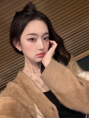 ★KiiiKiii イソル 着用!!【OAFISH】SCATTERED ARGYLE CARDIGAN, CAMEL