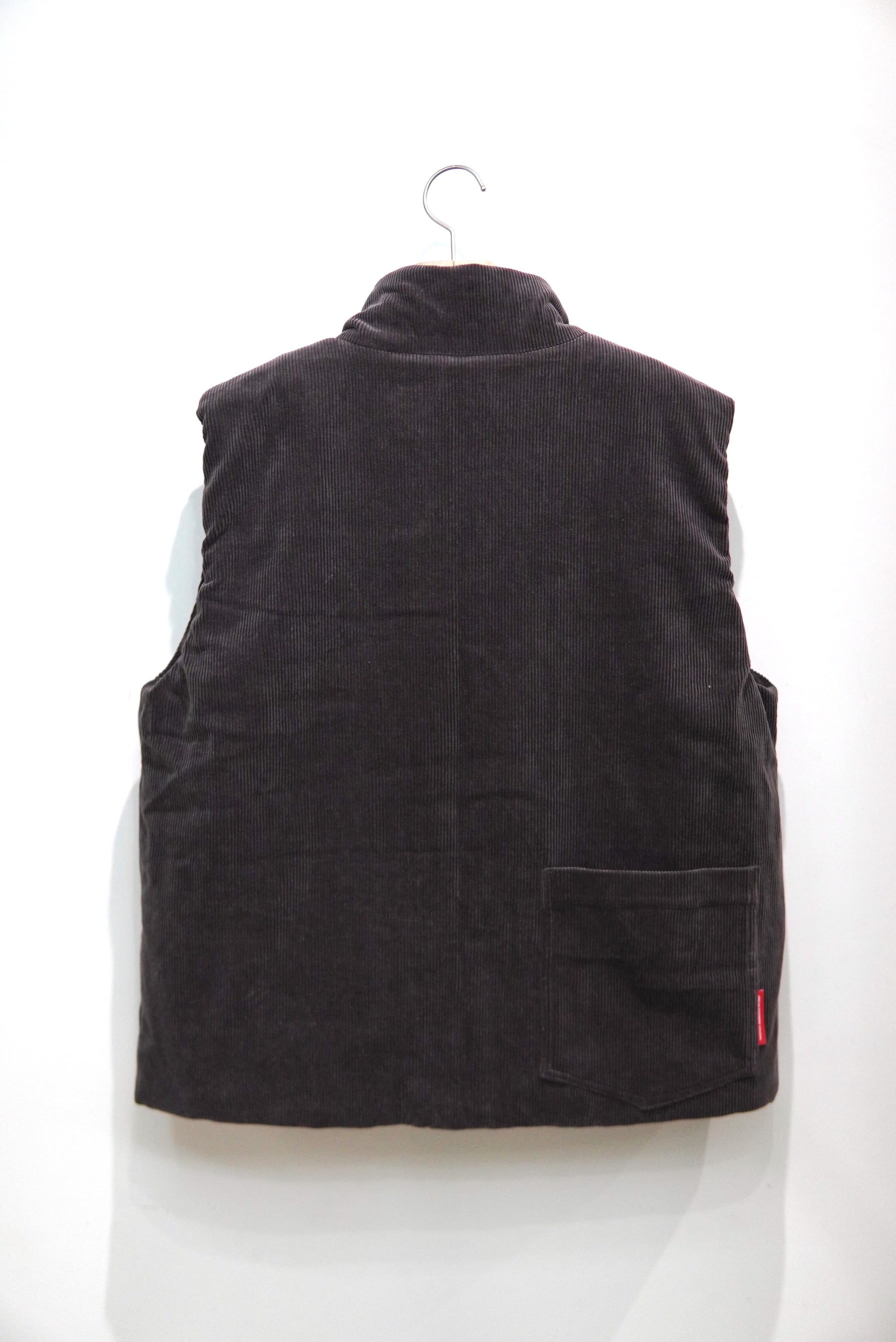 トップス Abelia Edoward Goucha gilet GARDEN TOKYO（ガーデントウキョウ）の「Abelia Edoward Goucha/Hooded
