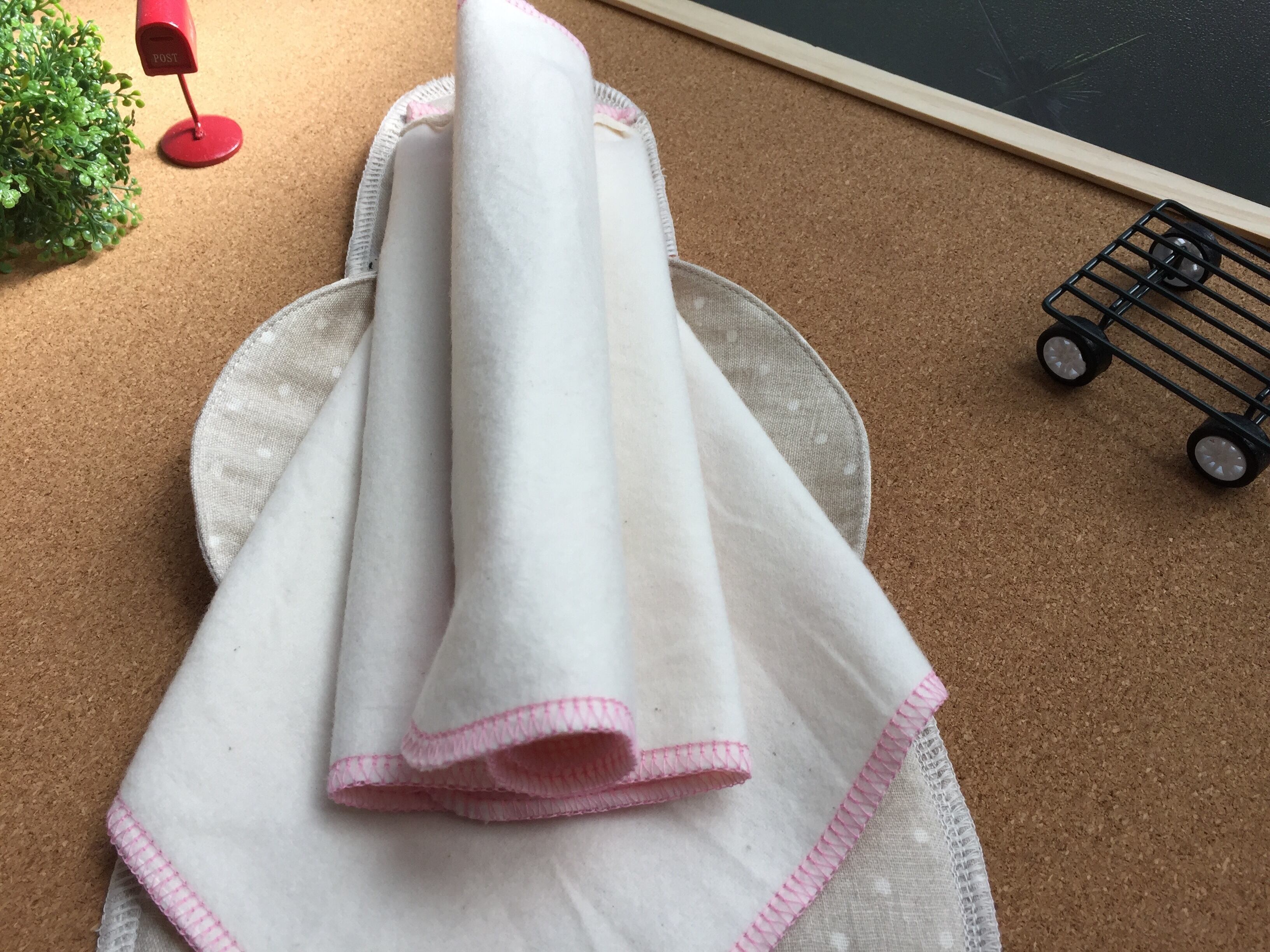 夜用防水ホルダー《キイロふわモコ》