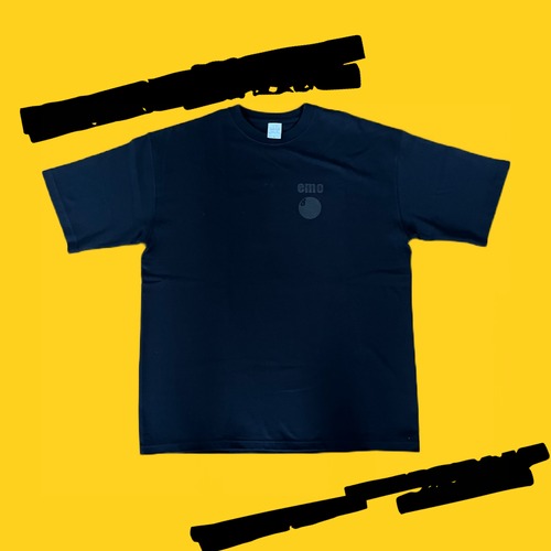 世の中どこまで行ってもコネの温床TEE Black