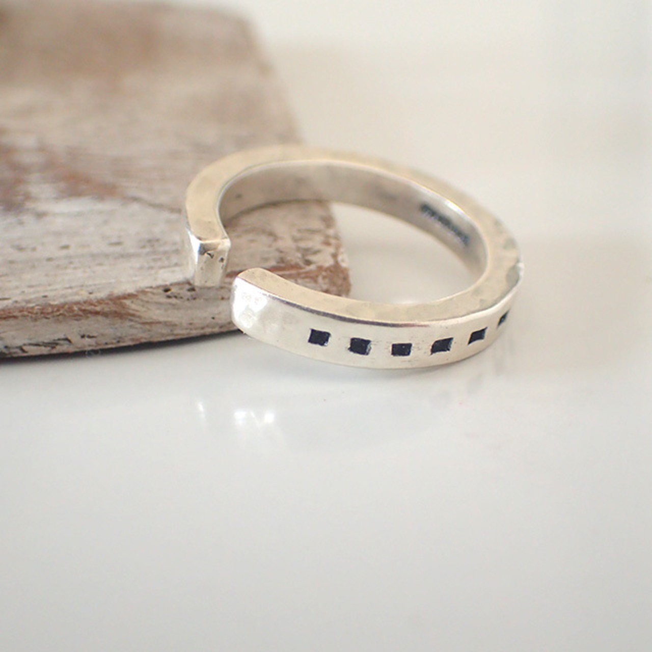 Hole Square Ring