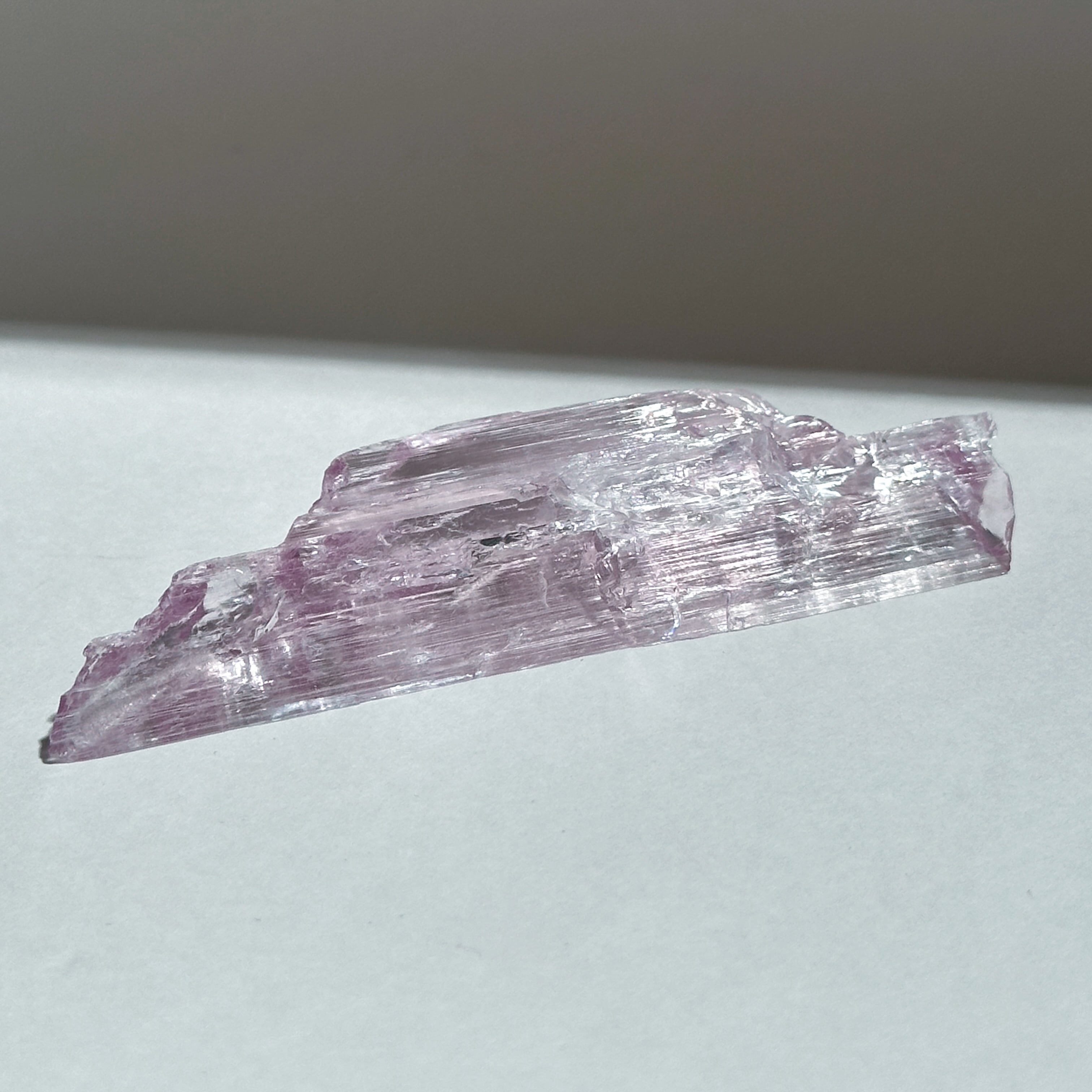 ハイクォリティ】クンツァイト 原石92◇ Kunzite ◇天然石・鉱物