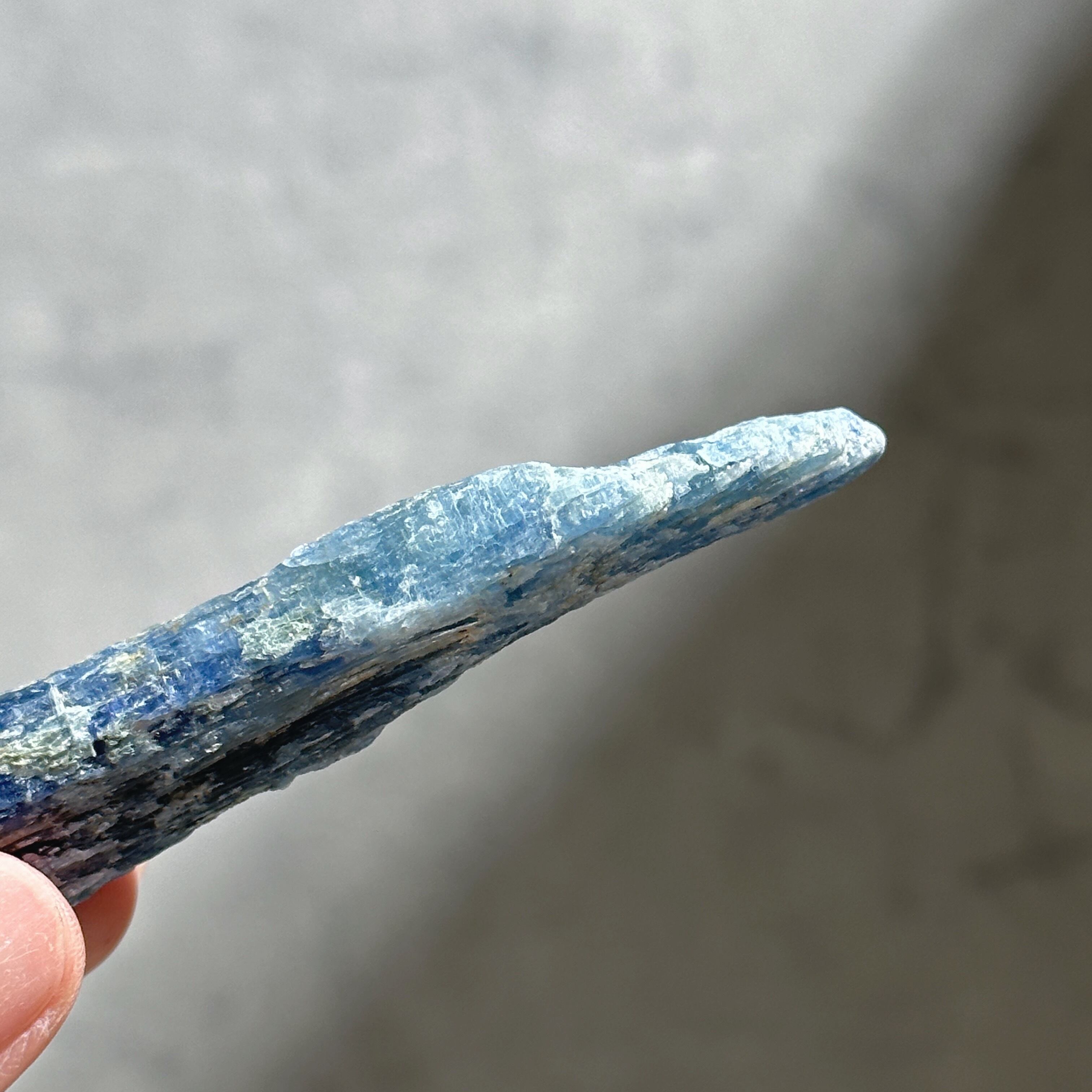 カイヤナイト 原石22◇ Kyanite ◇天然石・鉱物・パワーストーン