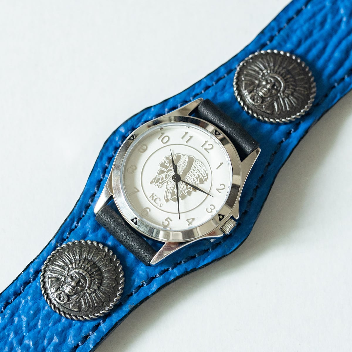 限定商品】ウォッチブレス スリーコンチョ シャーク | ケイシイズ