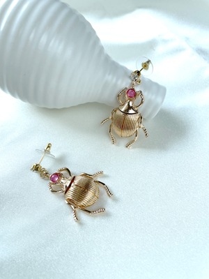 Golden Scarab Beetle Earrings
