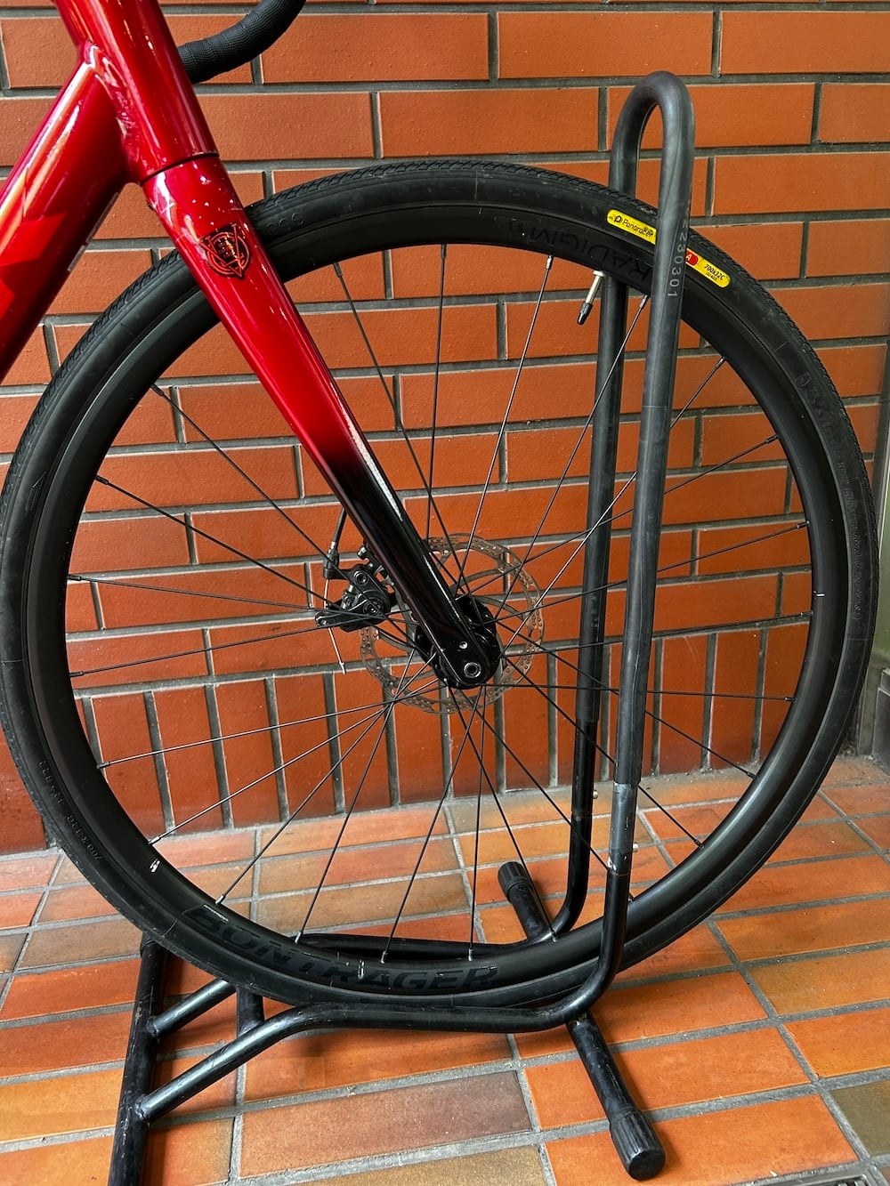 TRRw81) TREK Domane AL 2 Gen 4 (Claris) トレック ロードバイク 中古