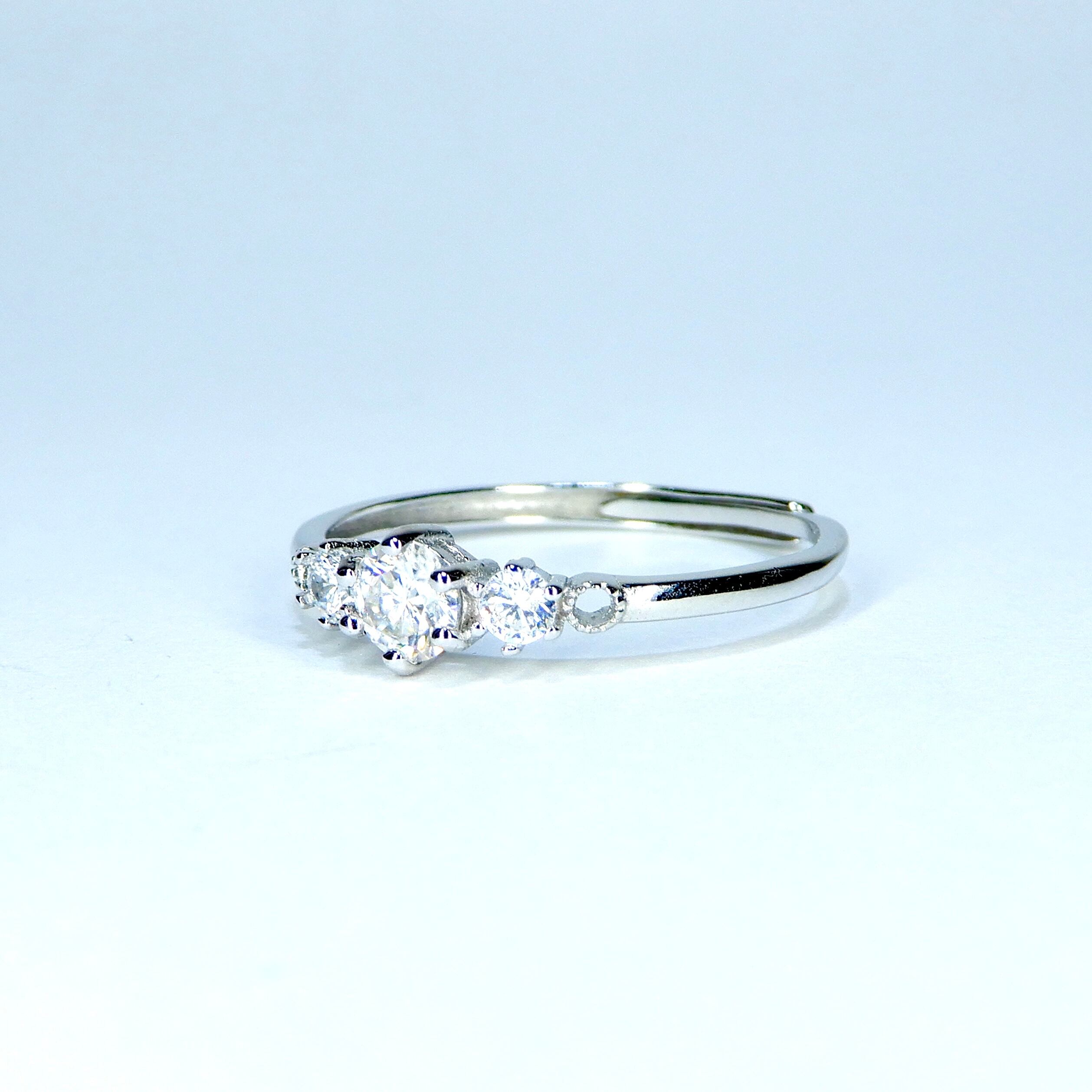 プラいちRing♦︎モアサナイト(クリアカラー)♦︎