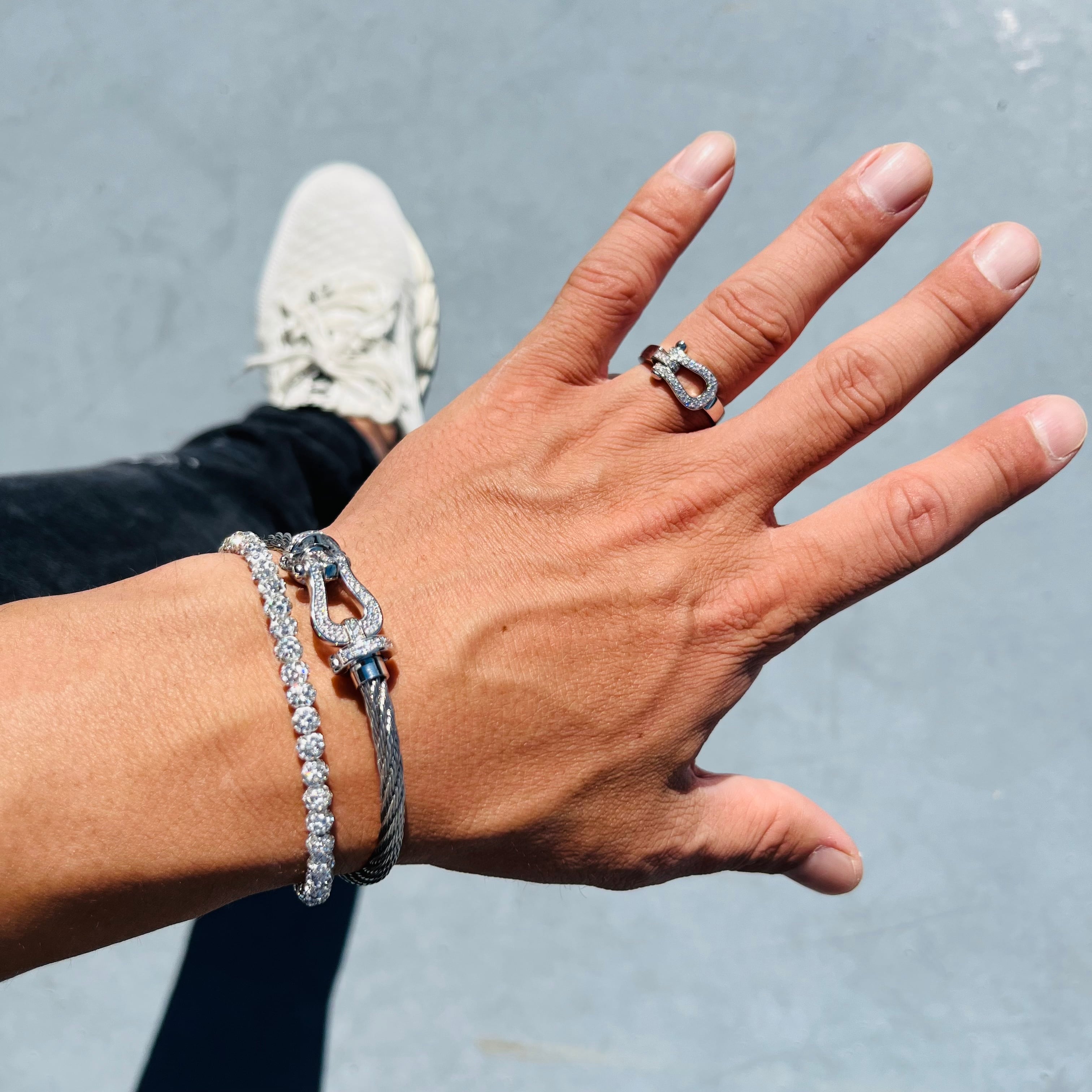 silver925ヒヅメ＆ホワイトブレスレットセット | StoneJewelry