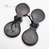 フラメンコ パリージョ カスタネット CASTANUELAS DEL SUR 黒 模様 小物 小道具 ペア 両手 ダンス用 ブラック系 発表会 楽器 小道具 フラメンコ カスタネット 音楽 小物 ダンス用品 ペア カスタネット ブラック 発表会用 真っ黒