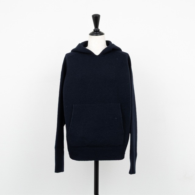 【EMMACULATE／エマキュレイト】フーディーウールニットプルオーバー（ブラックネイビー）