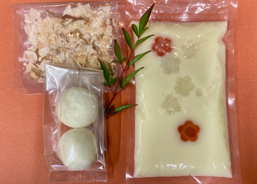 【お正月のごちぞう12月30日引取】 やまゆの白味噌のお雑煮