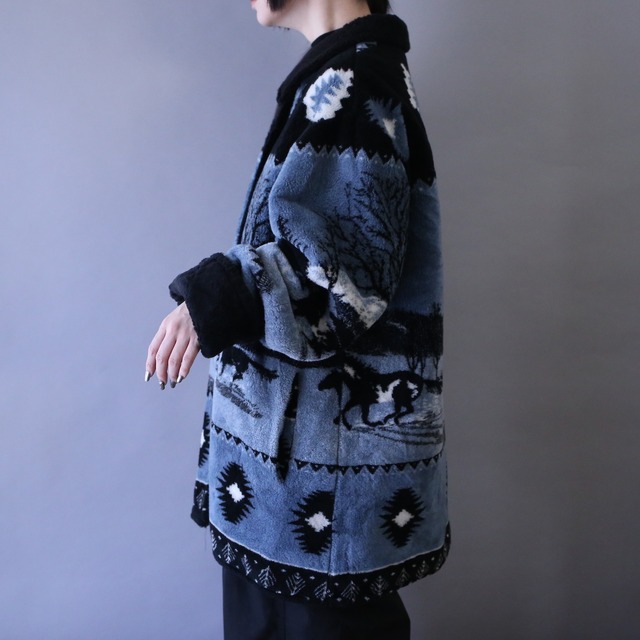 animal pattern over silhouette fleece jacket