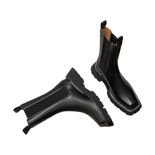 Chunky square chelsea boots A00054