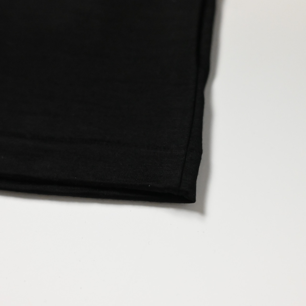 INTERIM / EXTRA FINE MERINO WOOL JERSEY S/S TEE
