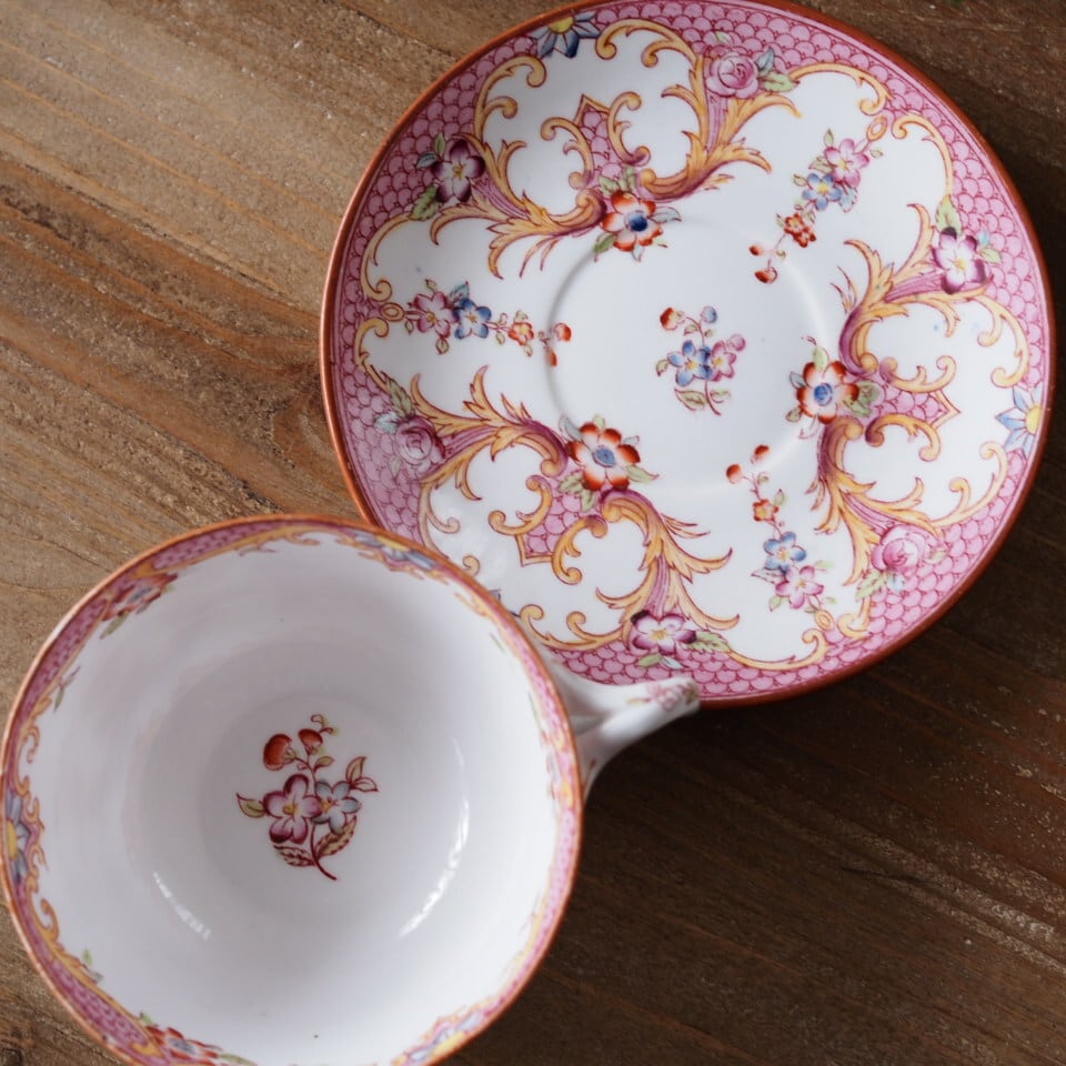 フランスアンティーク サルグミンヌ ミントン ピンク148 カップ