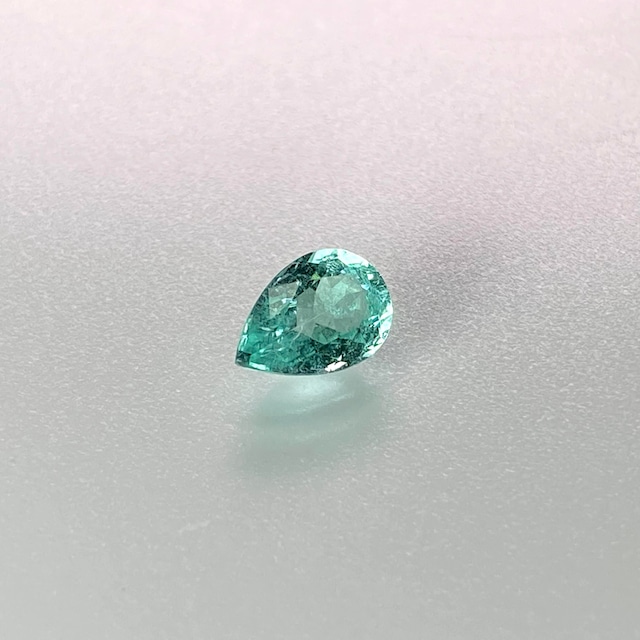 ⁂天然⁂　◇パライバトルマリン◇　0.72ct　ブラジル産