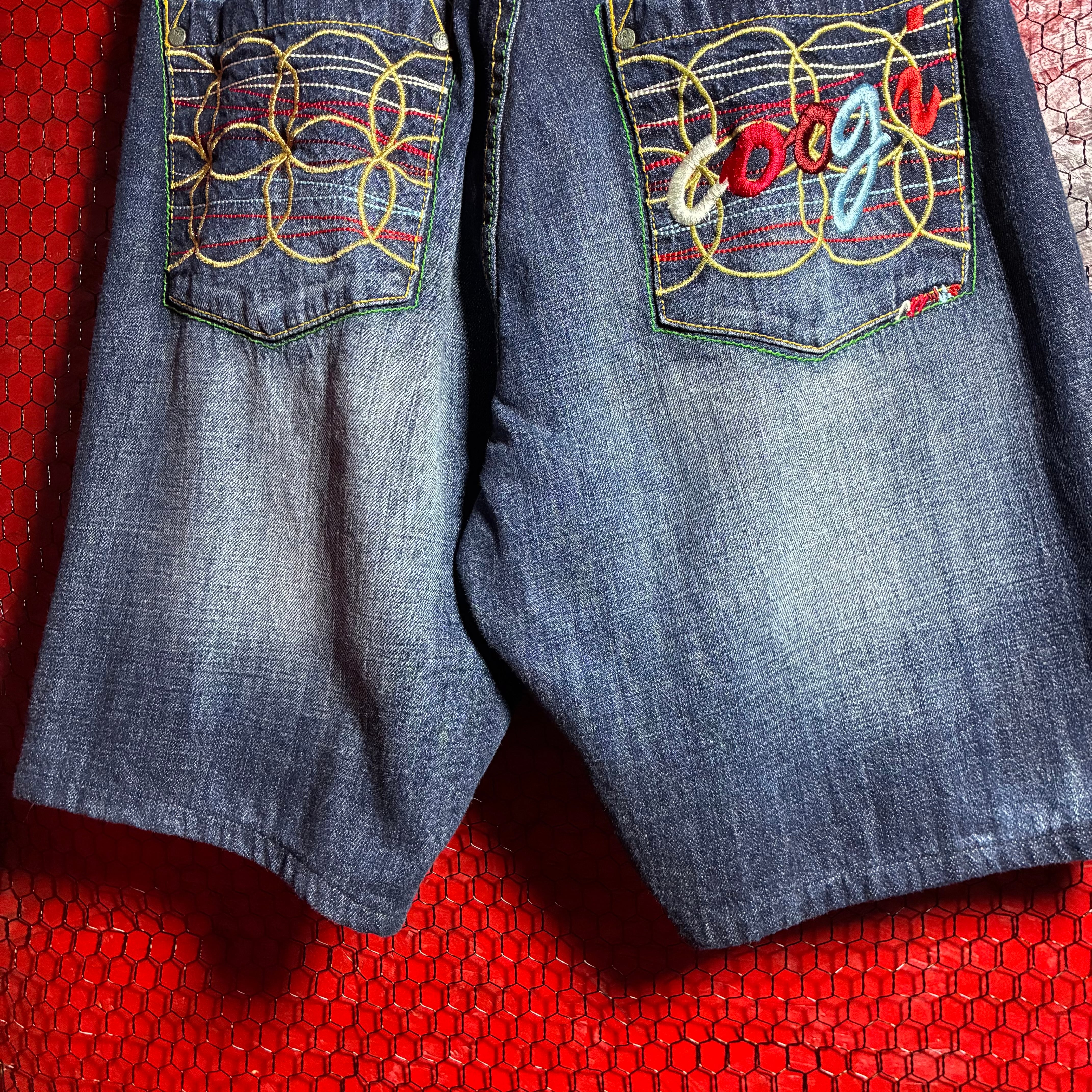 COOGI Hip Hop デニムショーツ 刺繍 ブルー W36 クージー | 古着屋 the