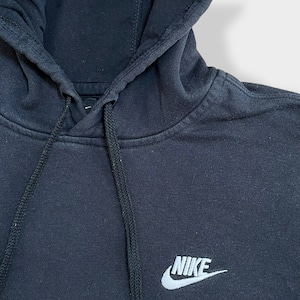 【NIKE】ワンポイント 刺繍ロゴ プルオーバー  パーカー フーディー hoodie L ナイキ US古着