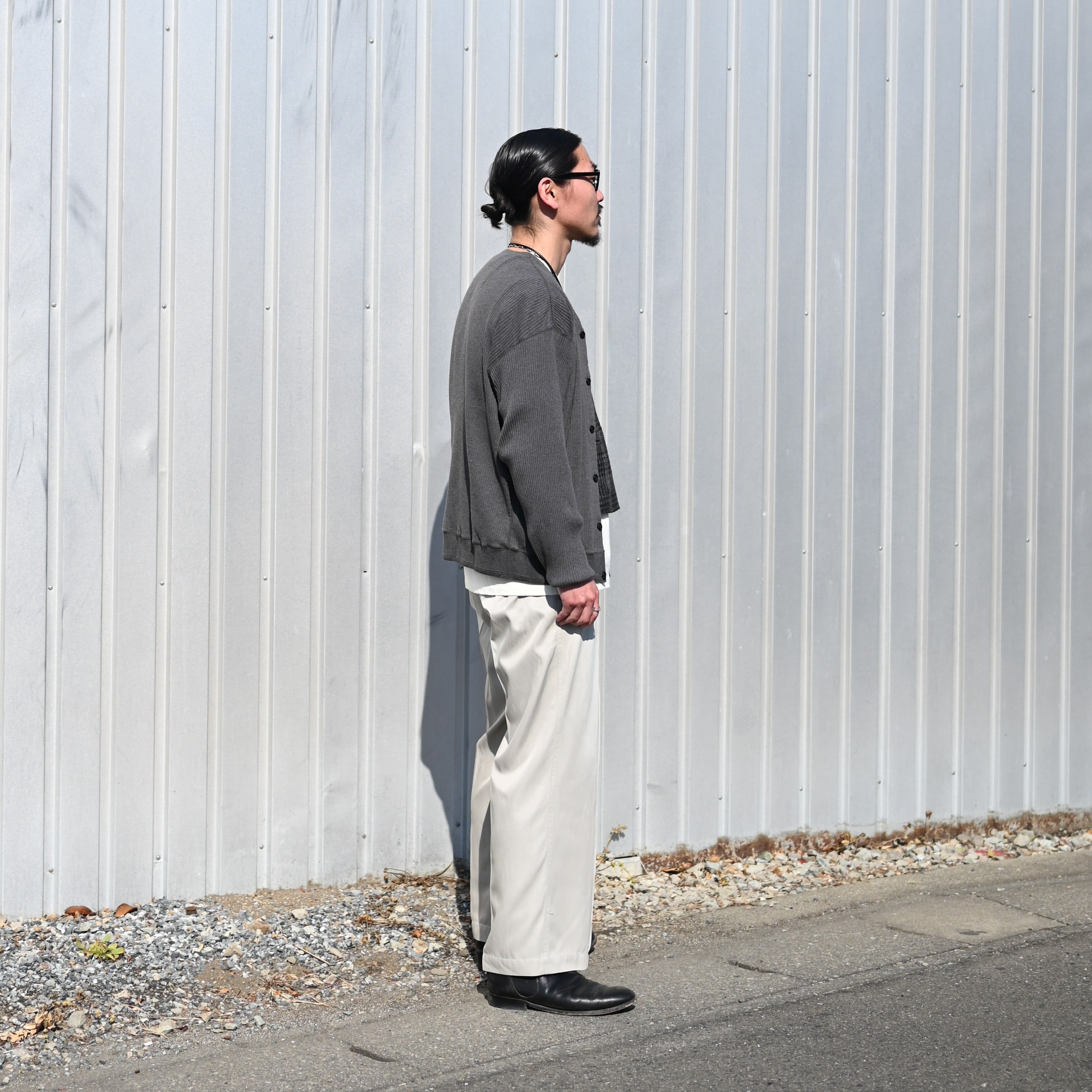 oldjoe グレー ニットカーディガン サイズ40 OLD JOE(オールドジョー)クラシックな空気感と、現代的な着心地の
