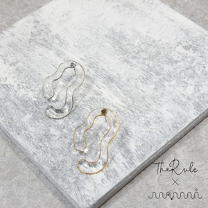 Wavy nuance small pieced earring 75-0180