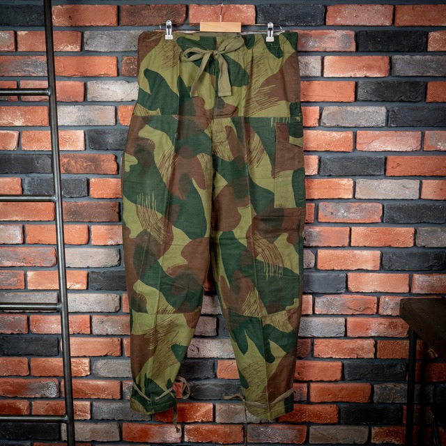 【DEADSTOCK】50's Belgian Army Brushstroke Camouflage Trousers 実物 ベルギー軍 50年代 ブラッシュストロークカモ オーバーパンツ 希少 レア No.11