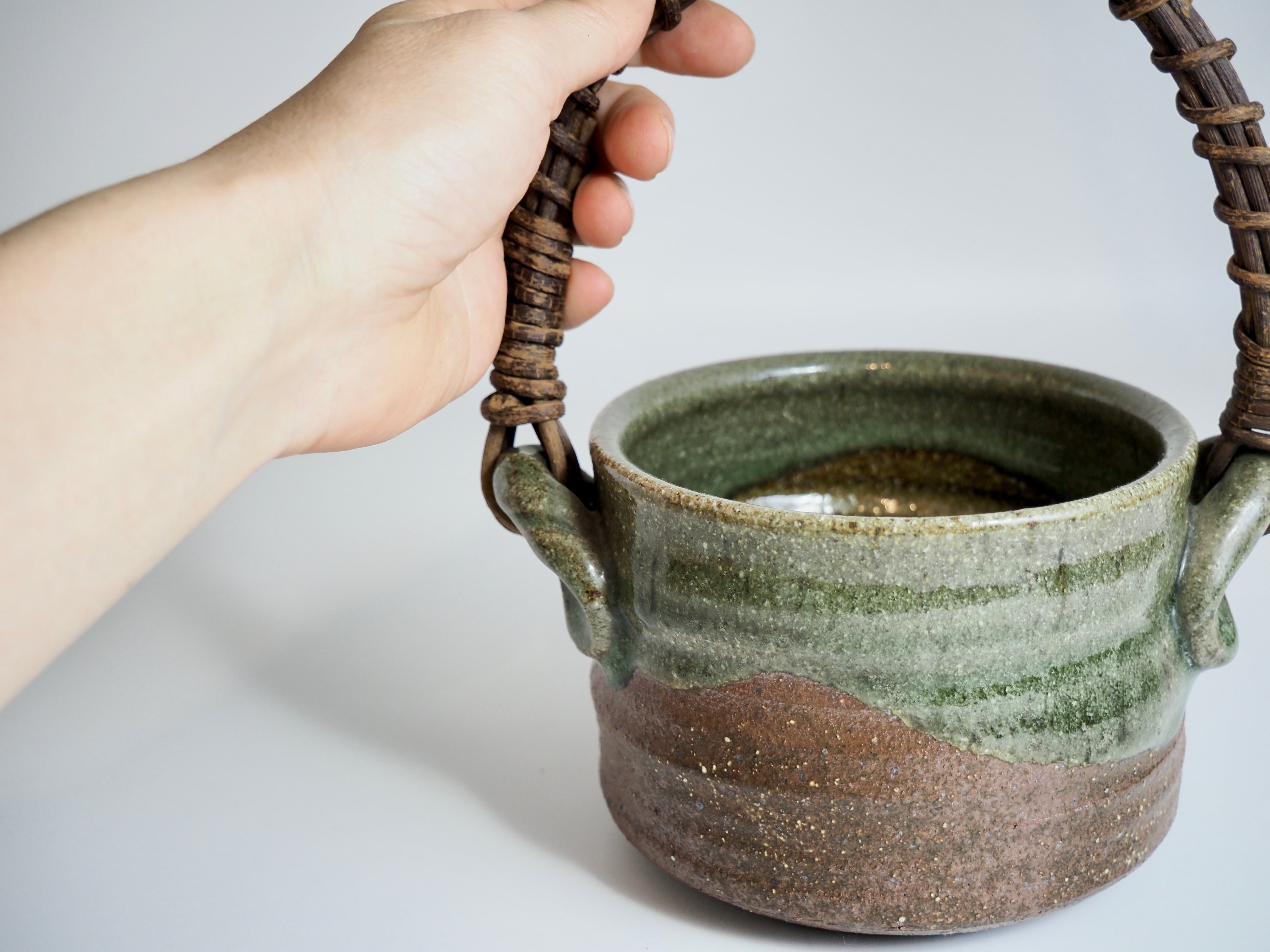 火留土工房（横浜） | 陶器の通販 和食器 ｜うつわのあやめ屋