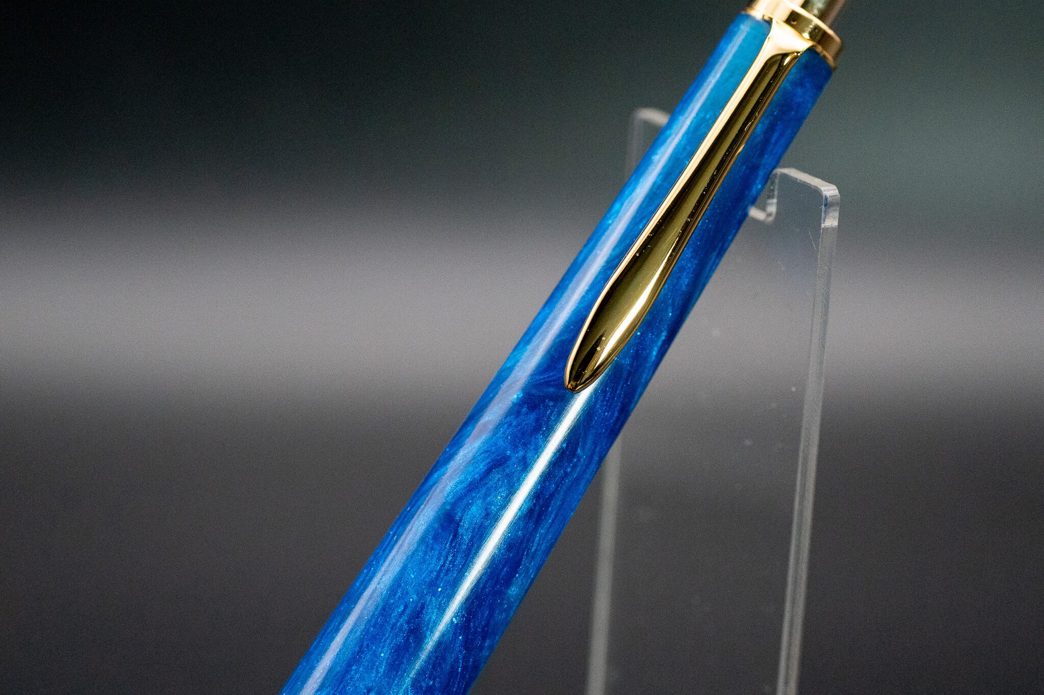 【創造性と透明美】 レジン gold MP